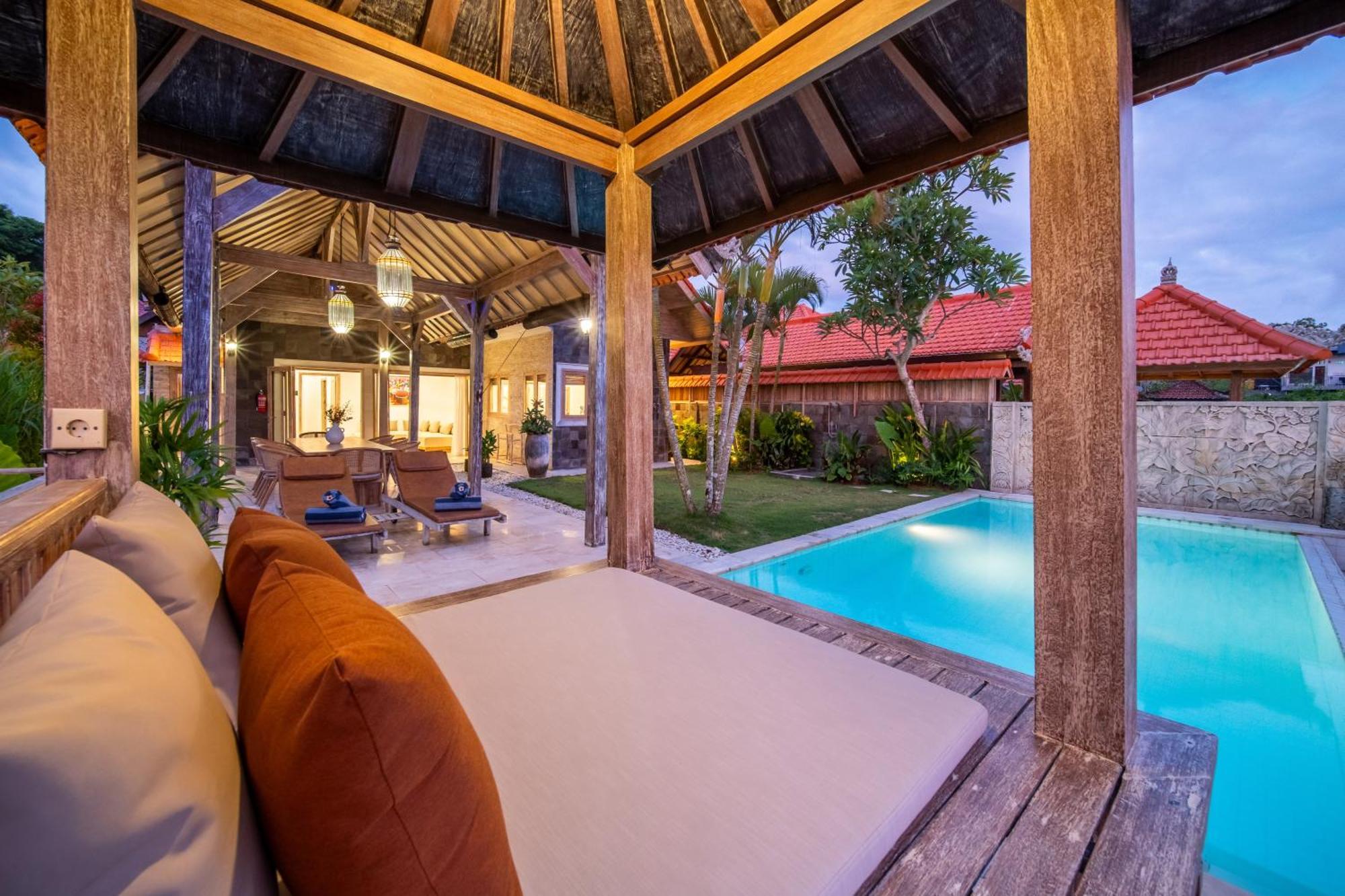 Tropical Villa Indah Uluwatu  Exterior photo